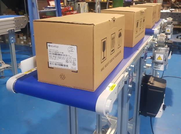 Aluminium Conveyor with Blue Belt